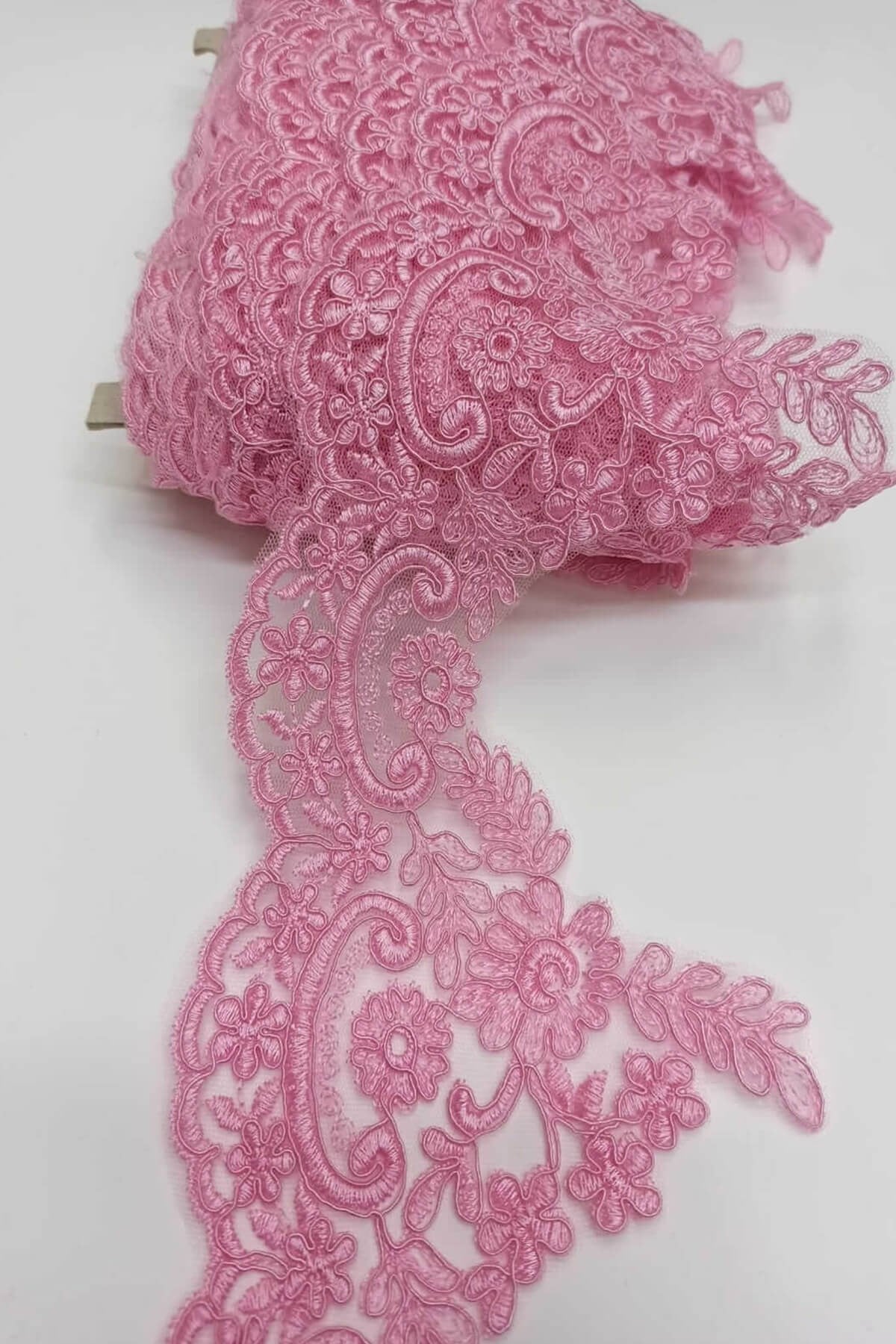 Pembe Fransız Güpür Dantel Şerit