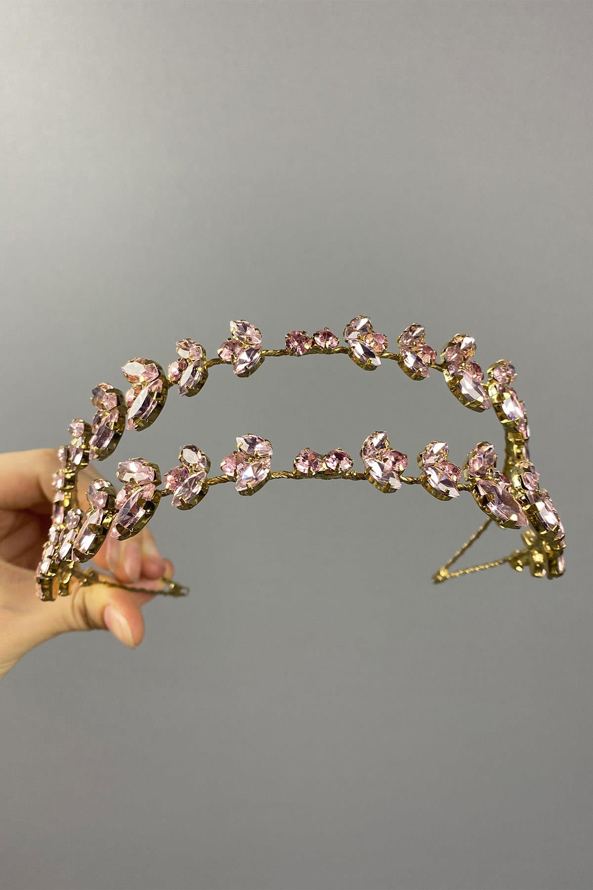Alpha Double Row Bridal Henna Crown with Pink Gold Background