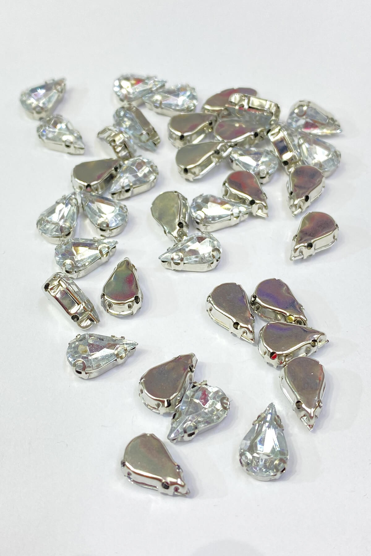 Plastik Damla Kasalı Dikme Taş 10 adet