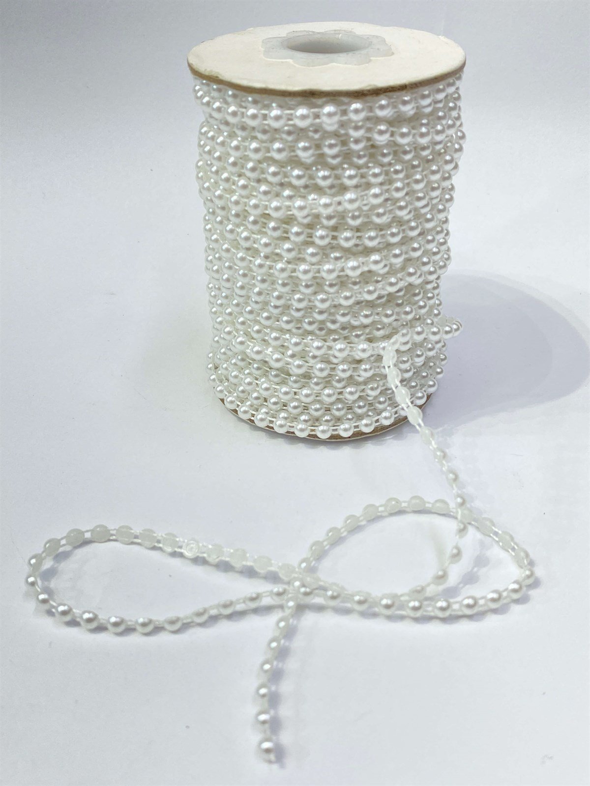 Plastik Şerit Yarım İnci 4 mm 10 mt