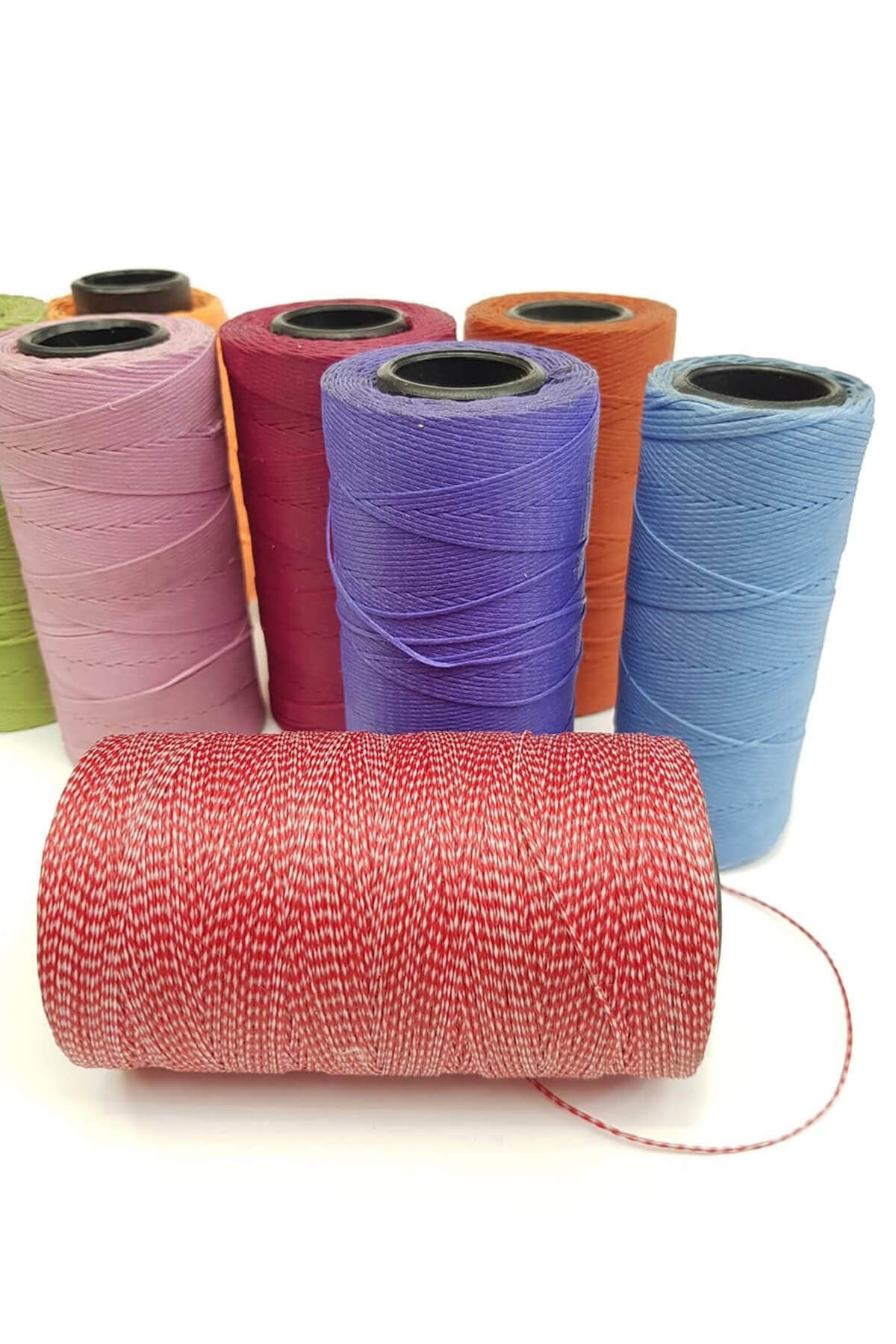 Colored Waxed Thread (10 mt)