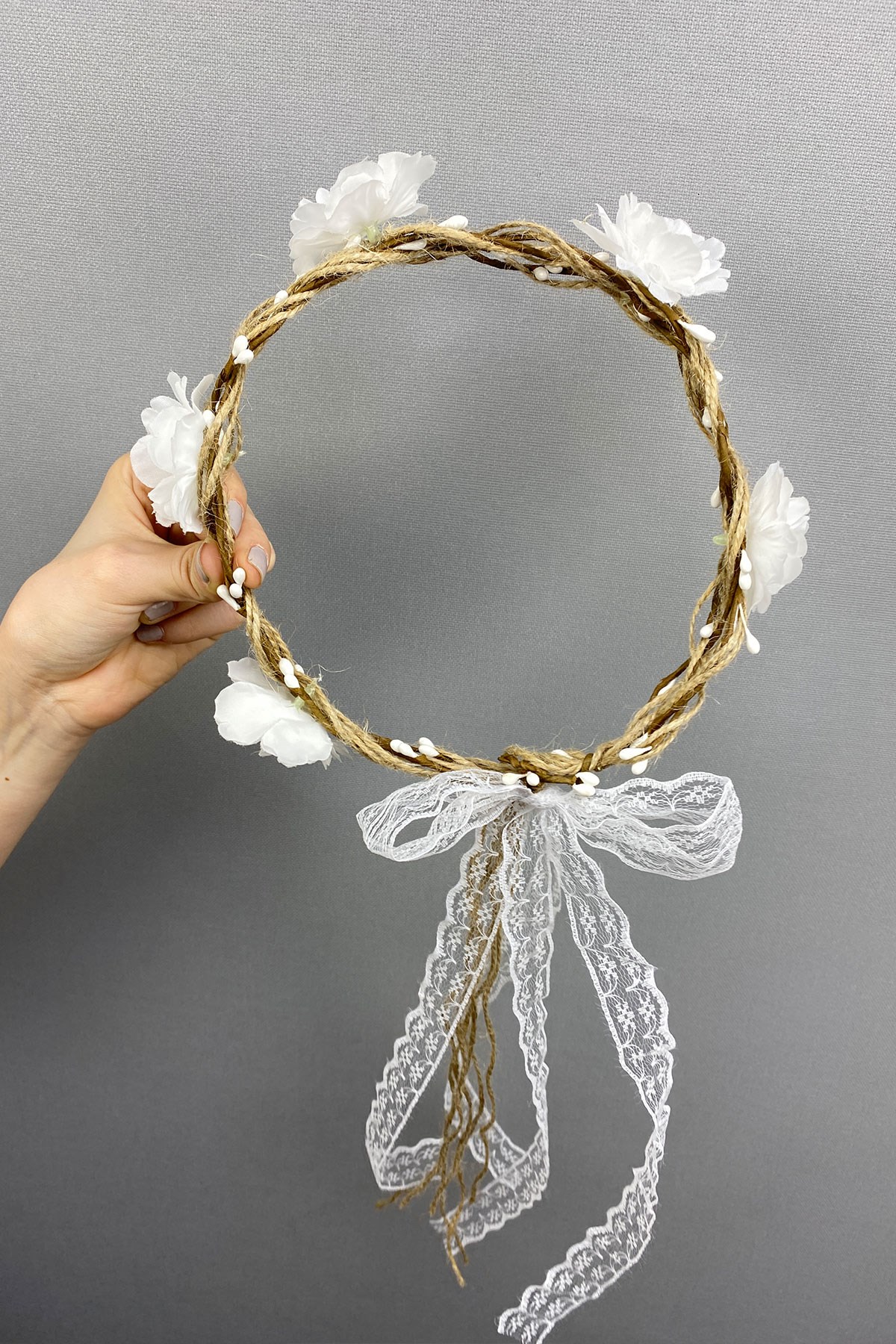 Simple Design Floral and Lace Exterior Shoot Bridal Crown Hair Accessory