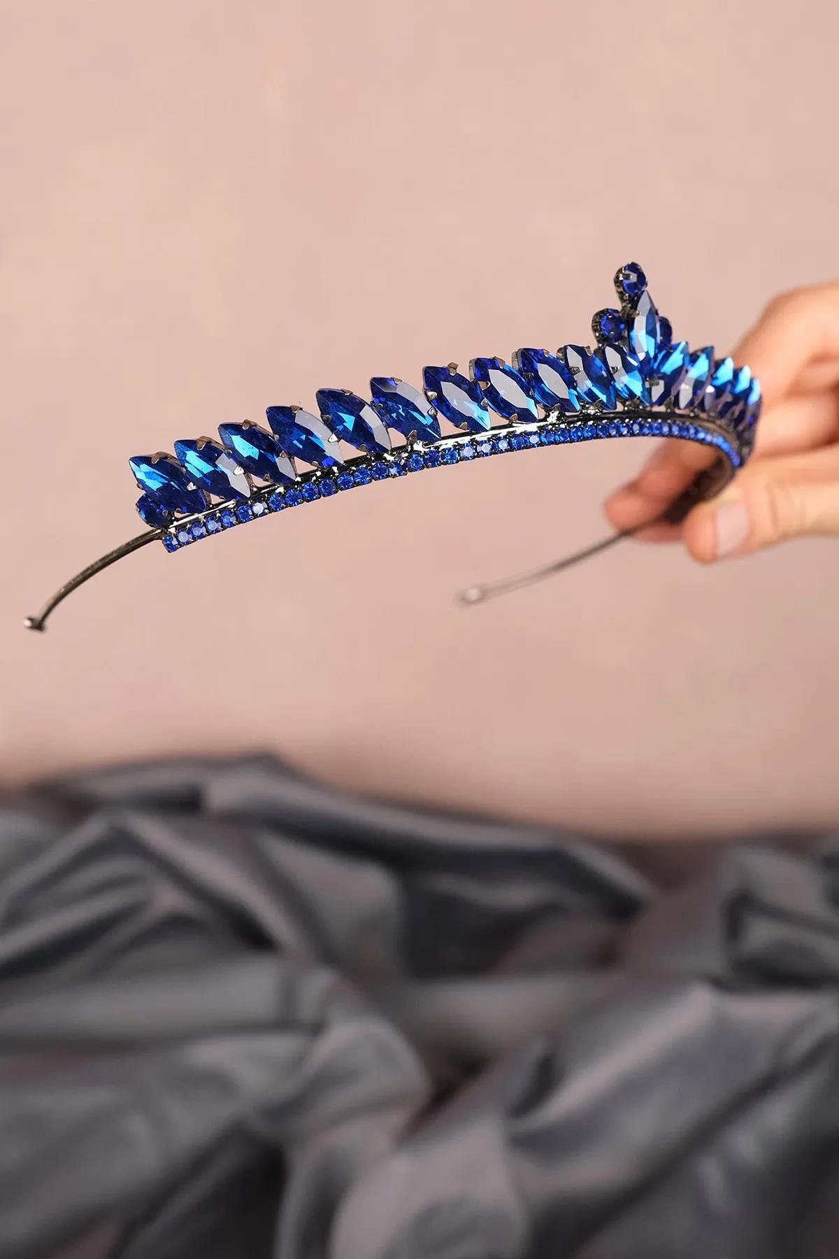Saxe Blue Thin Shuttle Stone Bridal Henna Crown