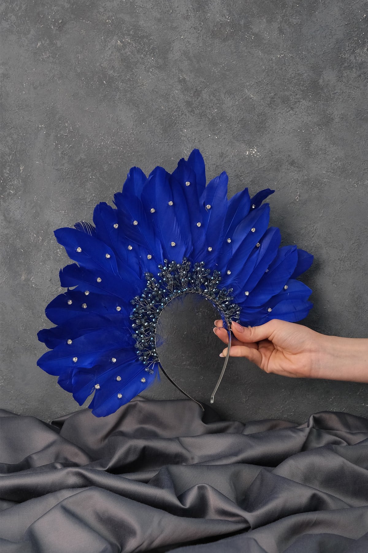 Saks Blue Eagle Feathered Stone Special Design Bridal Henna Crown