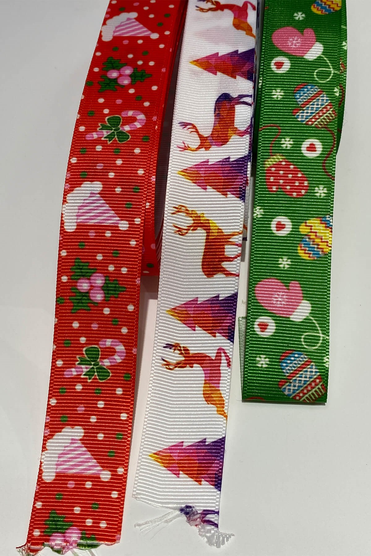 Printed Christmas Ribbon with Hat and Pine Tree 2.5 cm 30 mt Colorful