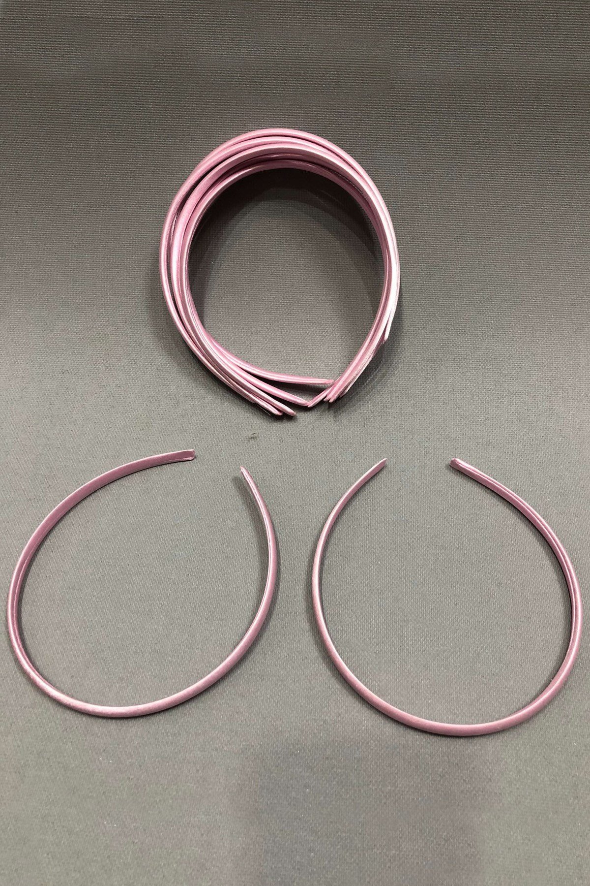 Pembe Renk Saten Taç