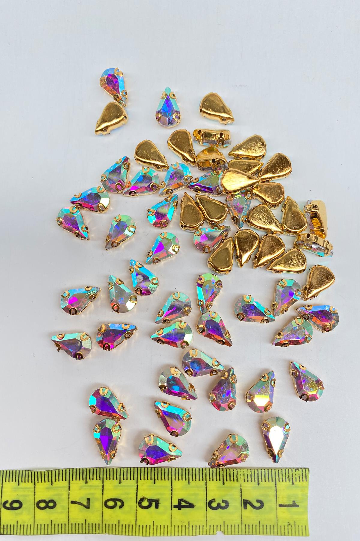 10 Pieces of Clear Glass Drop Beads with Gold Background and Transparent Janjan