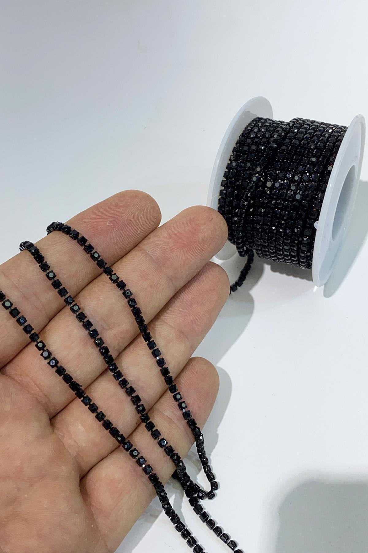 أسود Beyoğlu Swarosvki قطاع الخرز الحجري ss12