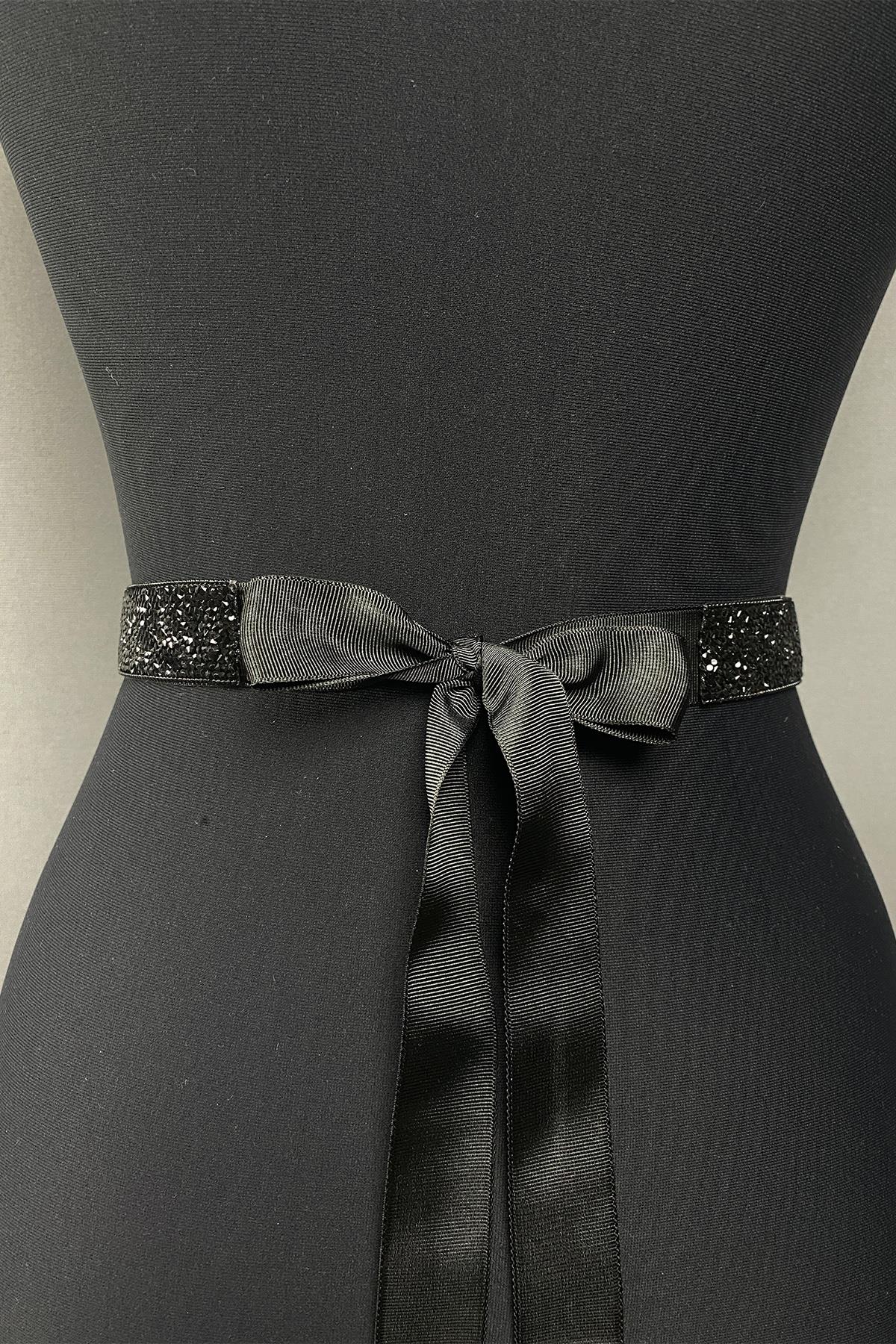 Siyah Boncuk İşlemeli Zincirli Taşlı Abiye Elbise Bel Kemeri