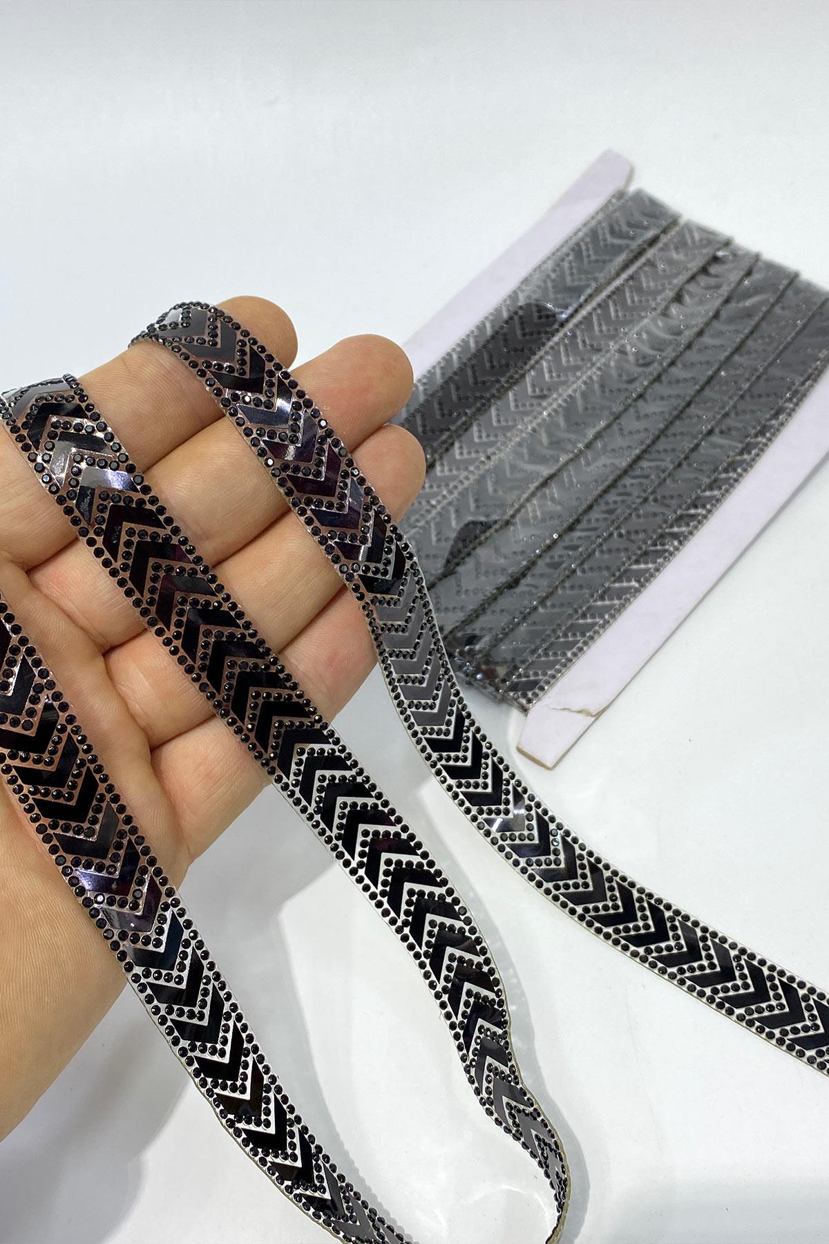 Black Sergeant Pattern Iron-on Stripe Applique
