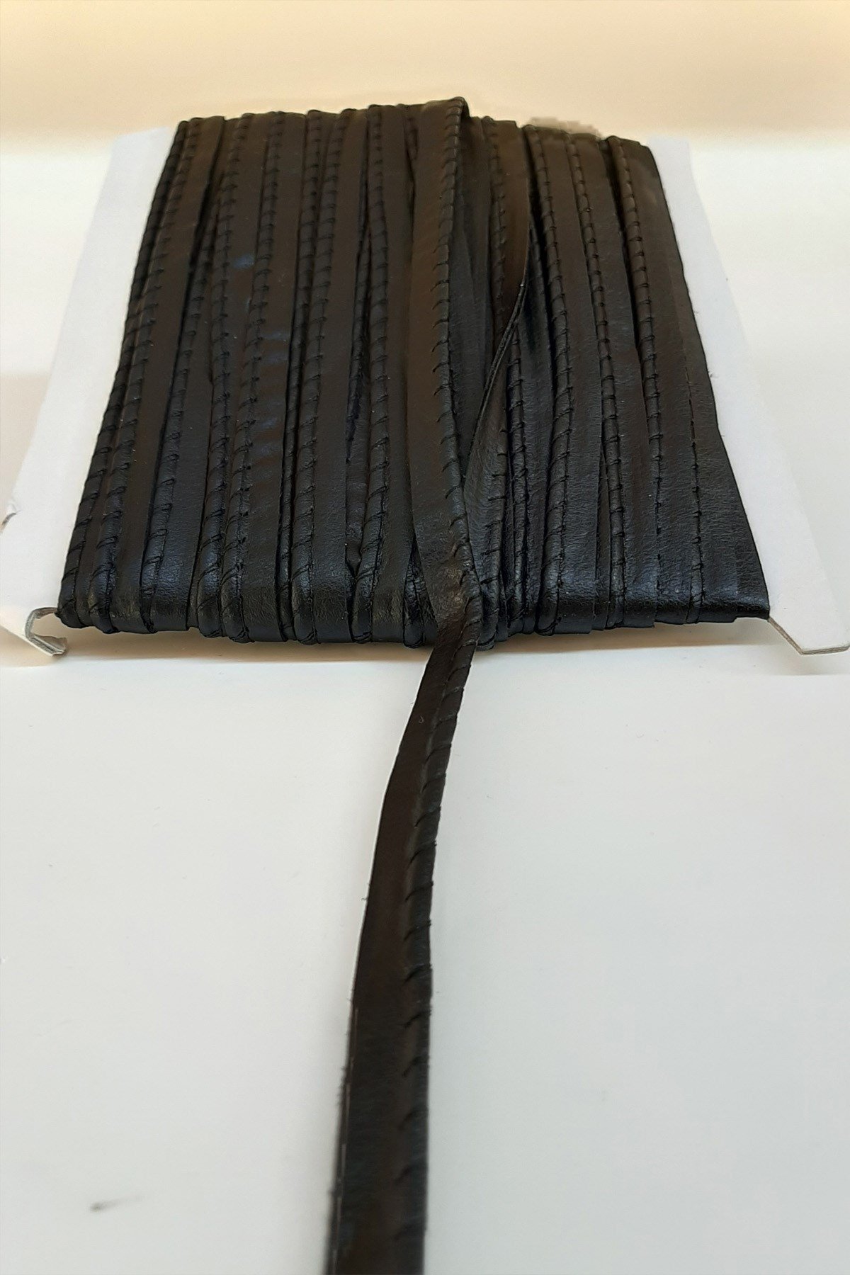 Siyah Deri Şerit 1 Cm