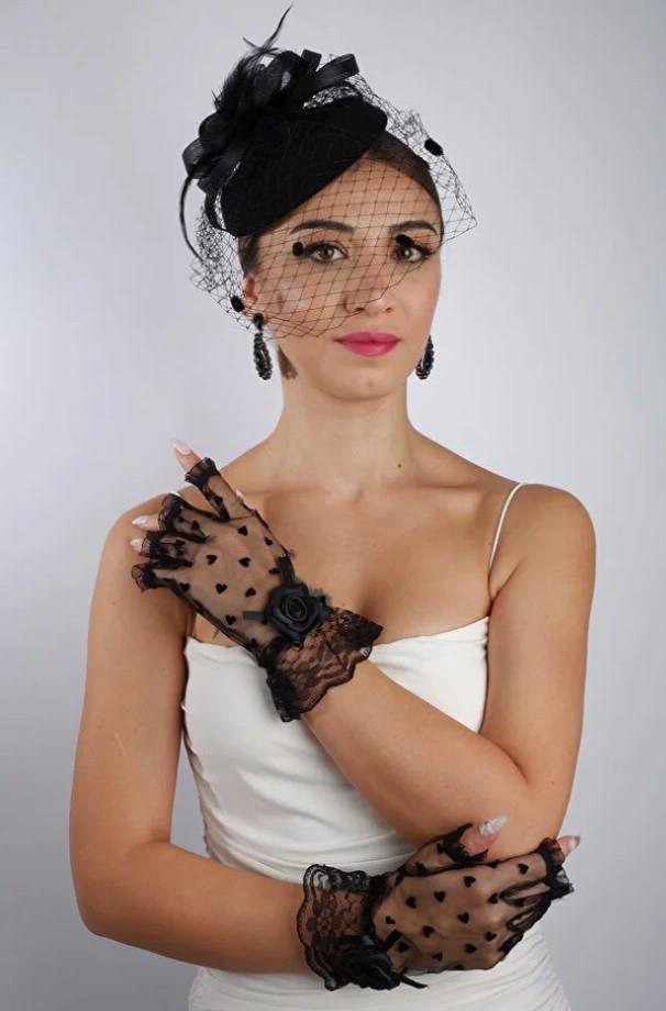 Black Short Heart-Shaped Bow Bridal Gloves Wedding Accessory Fascinator Hat Set