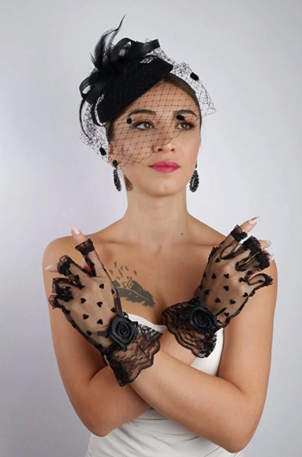 Black Short Heart-Shaped Bow Bridal Gloves Wedding Accessory Fascinator Hat Set