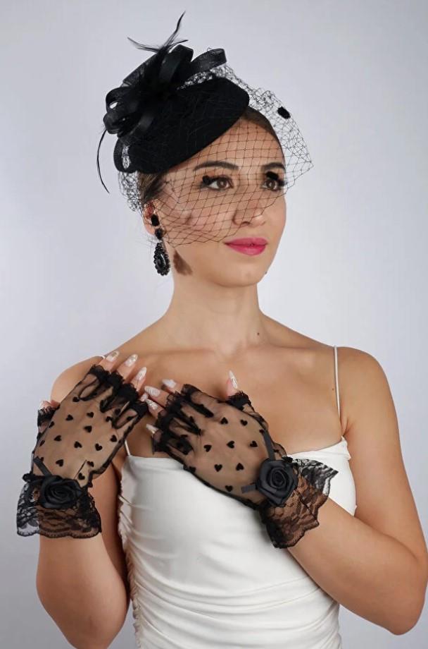 Black Short Heart-Shaped Bow Bridal Gloves Wedding Accessory Fascinator Hat Set