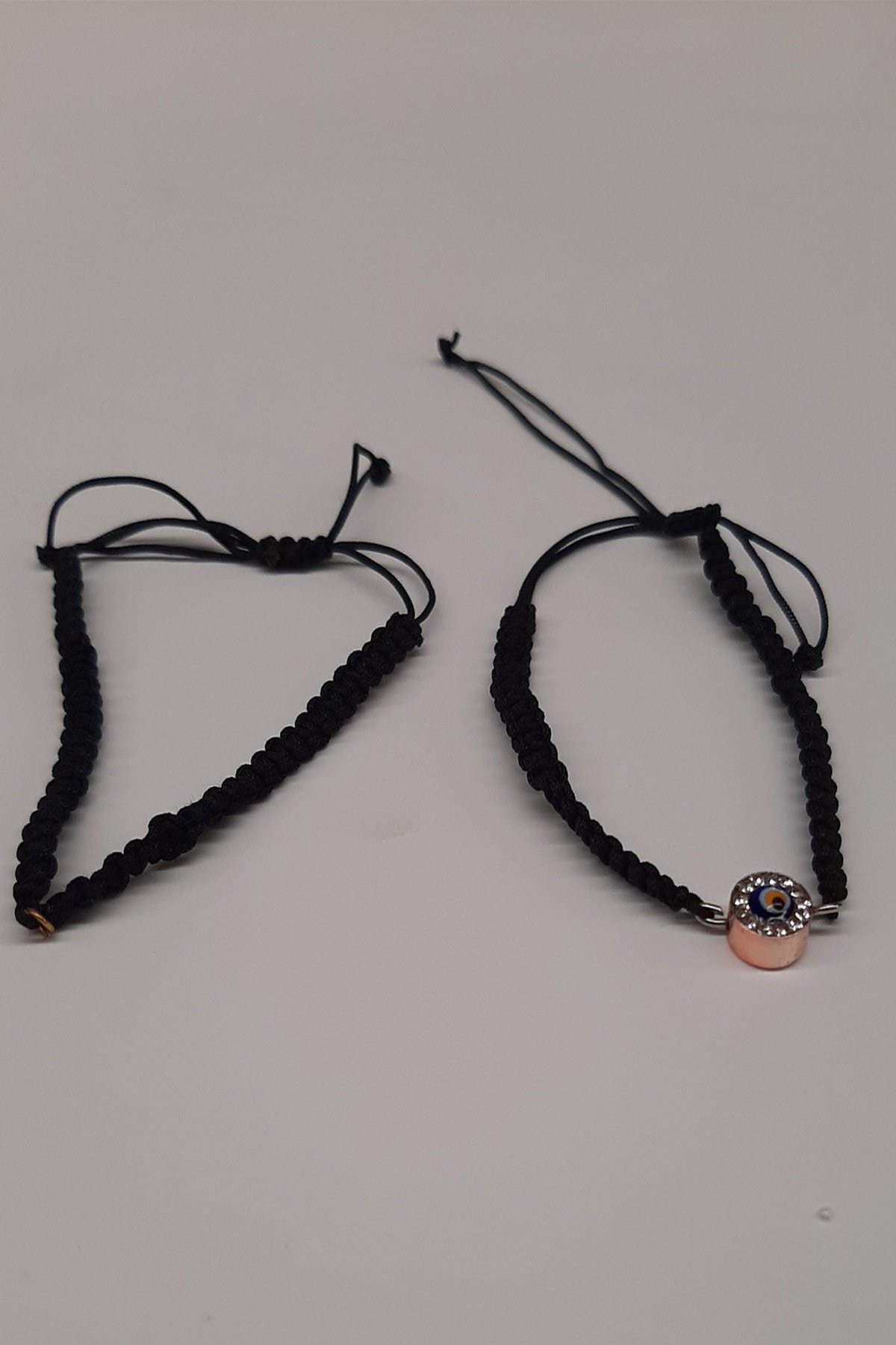 Siyah Makrome Örgüsü Bileklik ipi