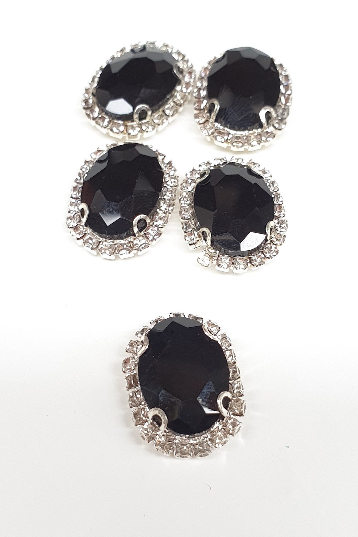 Siyah Oval Kasalı Dikme Taş