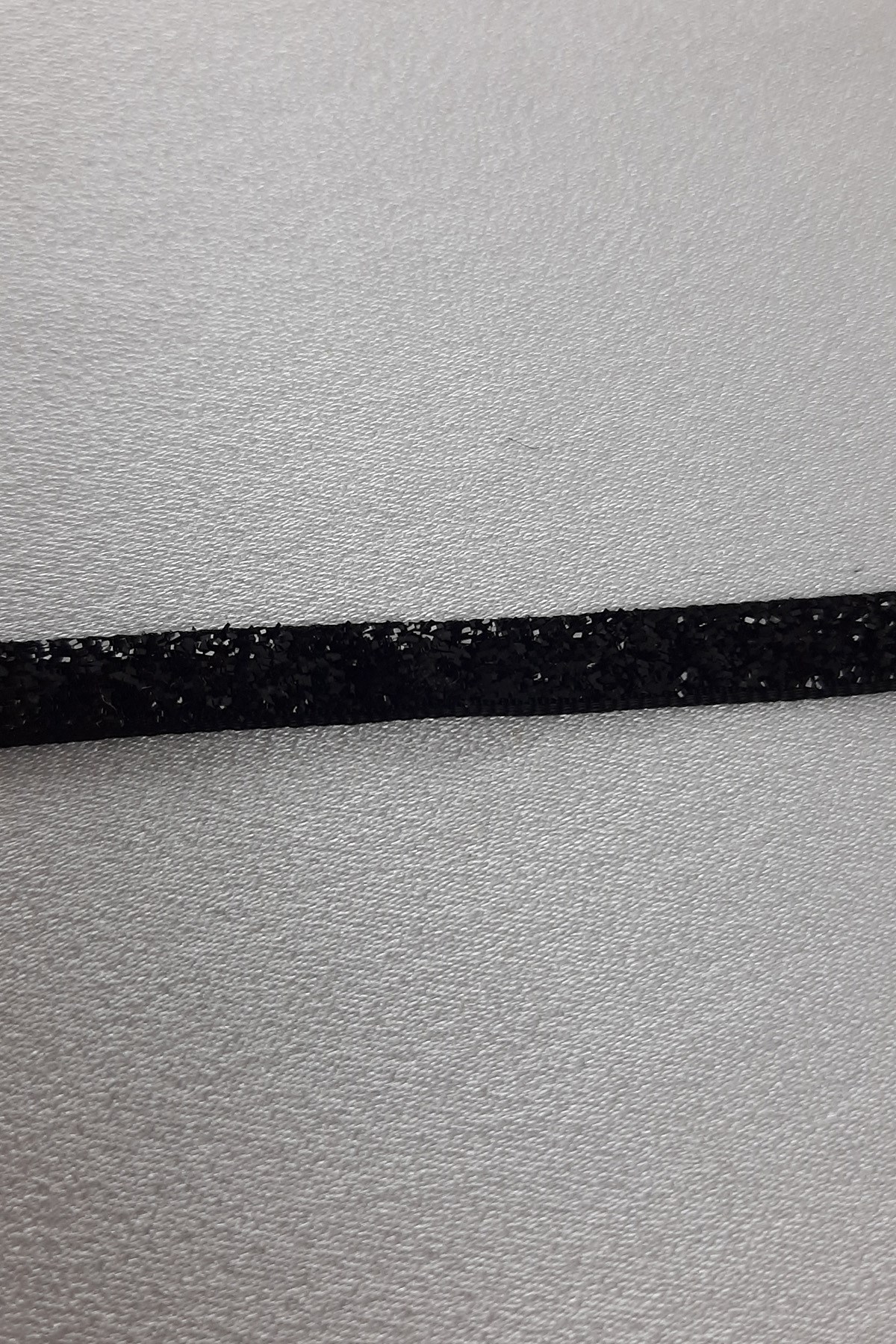 Black Glittery Velvet Ribbon 6 mm