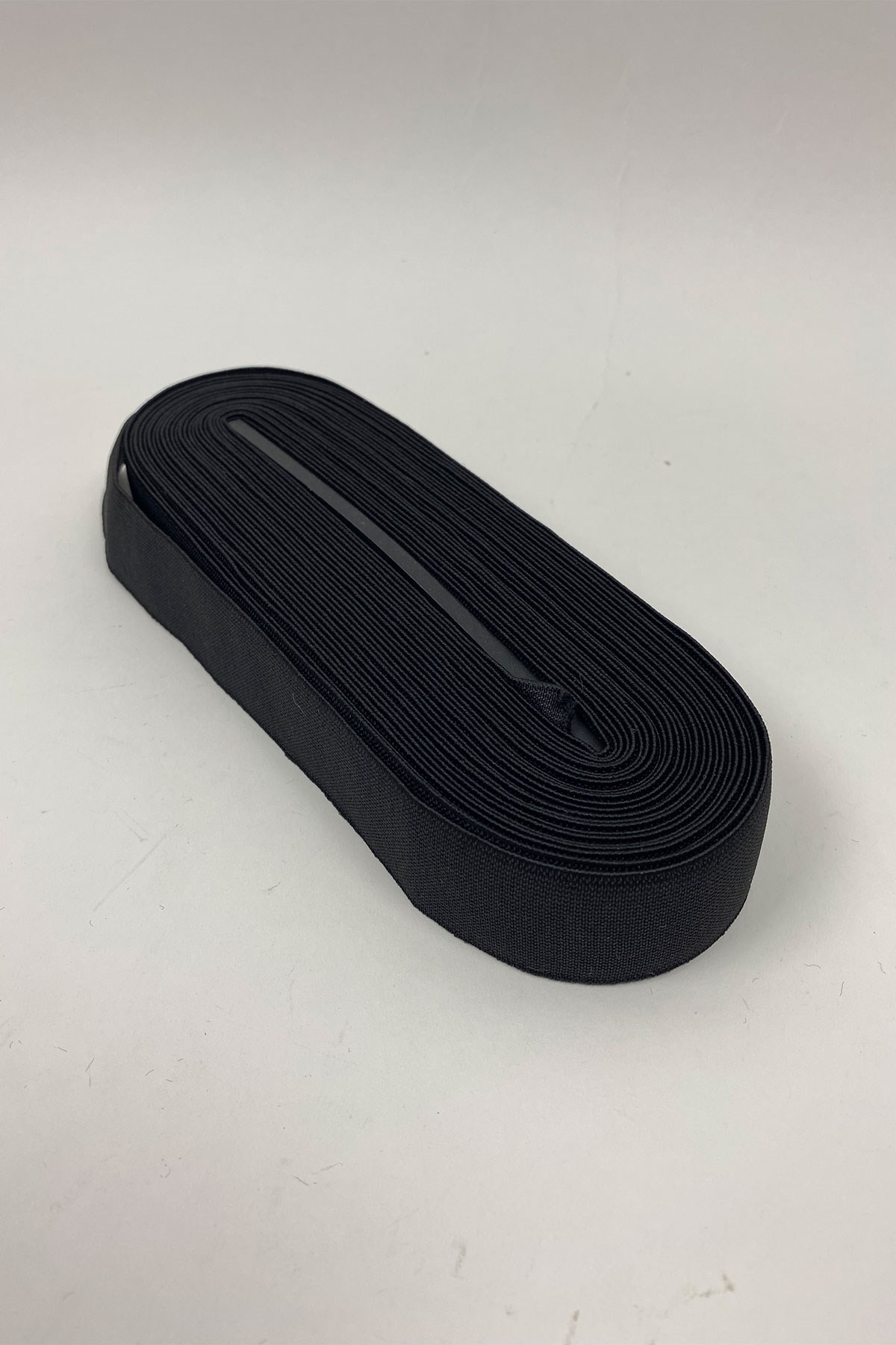 Siyah Yassı Lastik 3 cm 10 mt