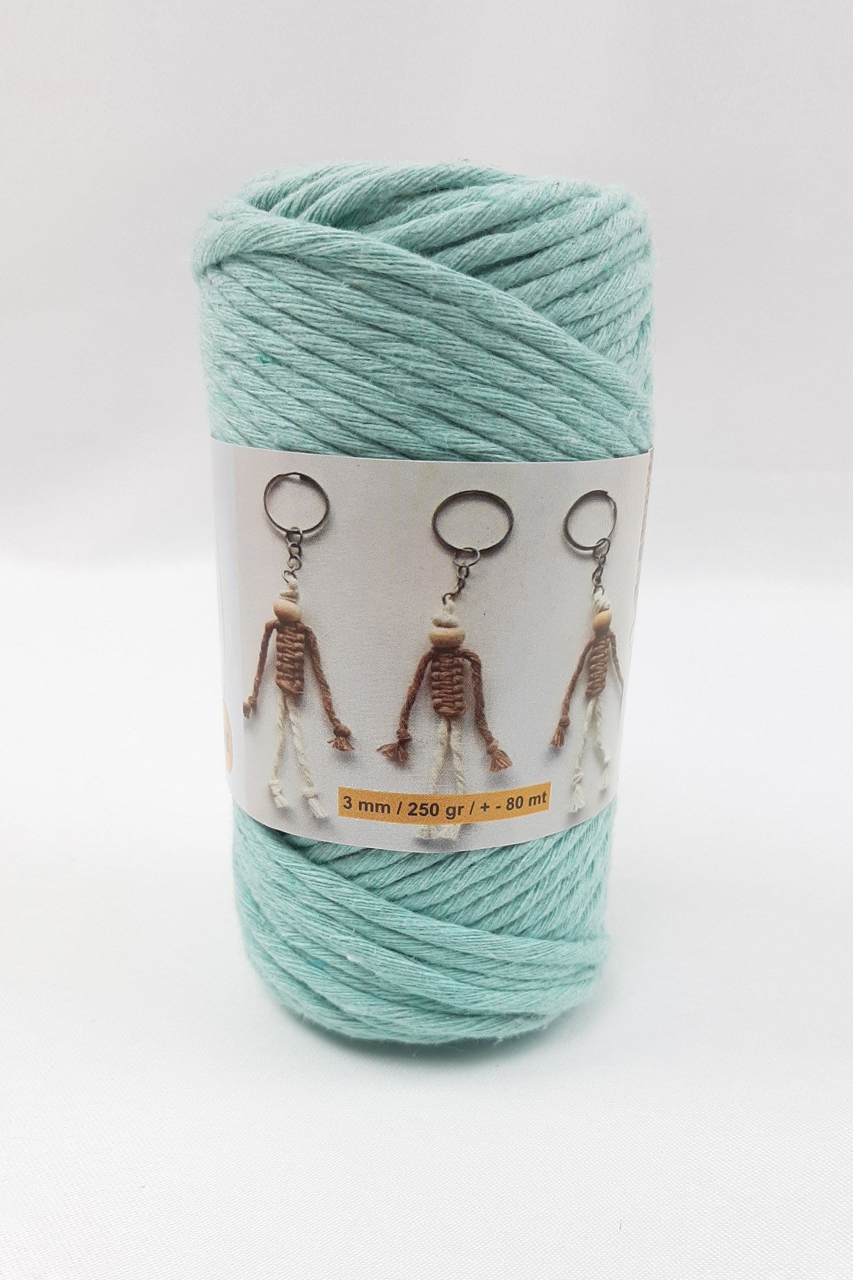 ماء أخضر ناعم مكرميه ملتوي