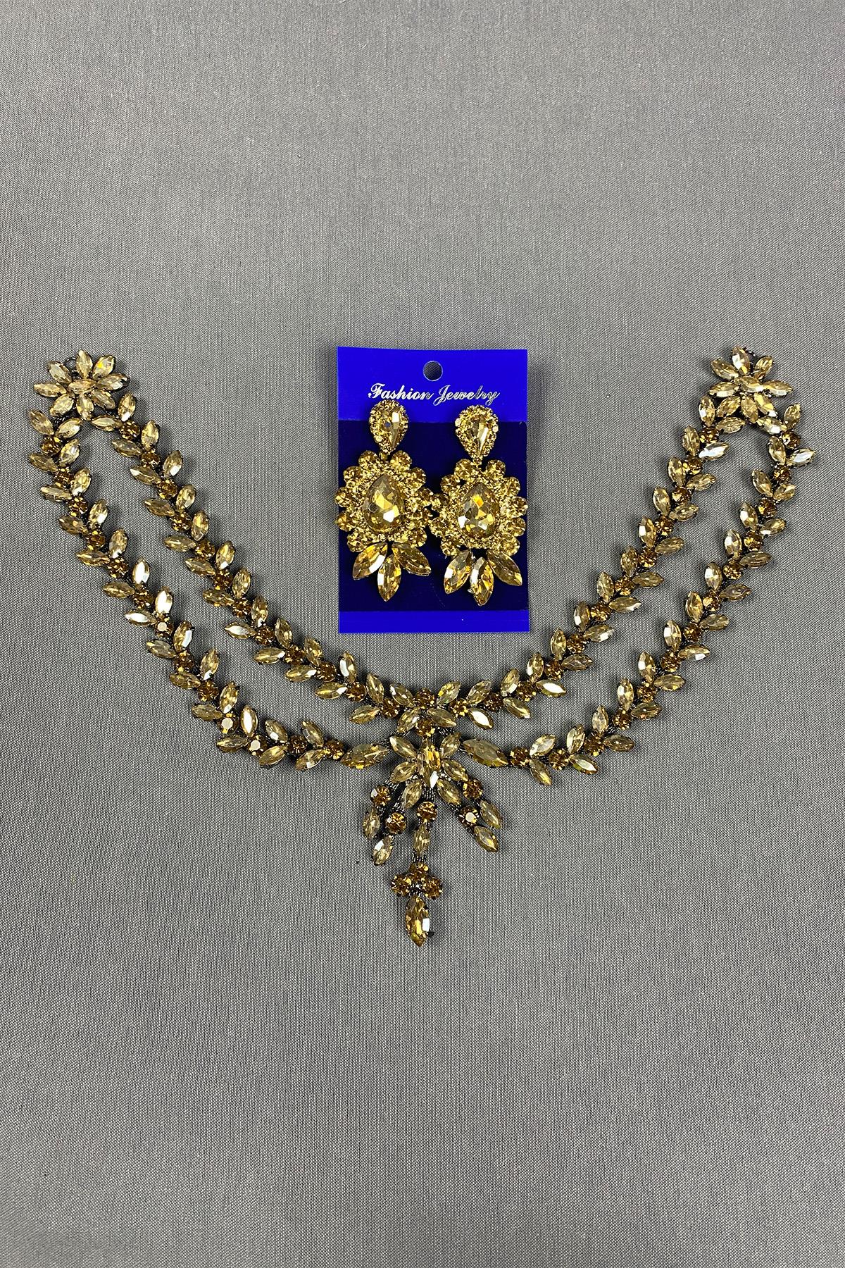 Sultan Stone Pediment Bridal Henna Hair Accessory and Drop Shuttle Earrings