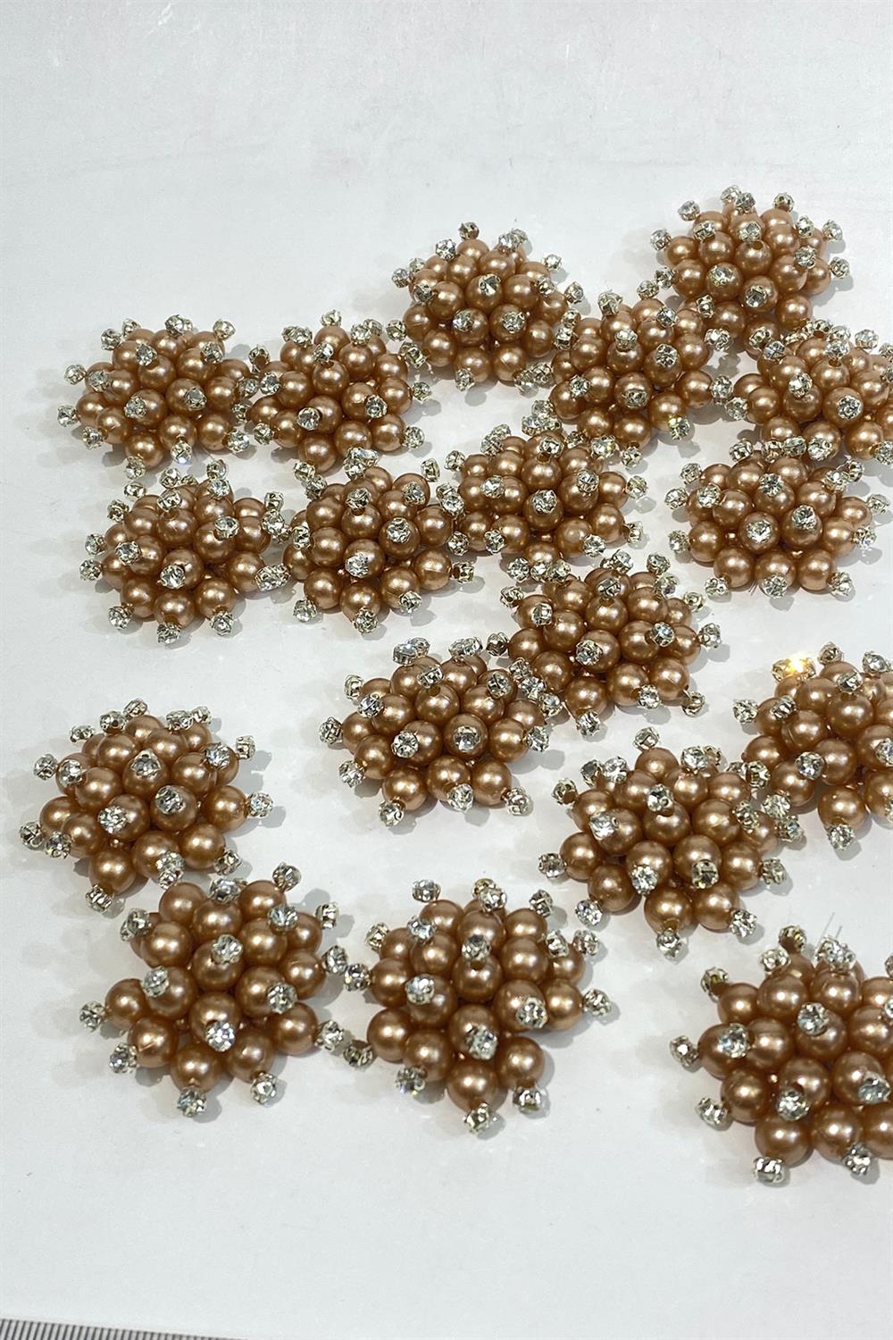 Sütlü Kahve İncili Taşlı Broş