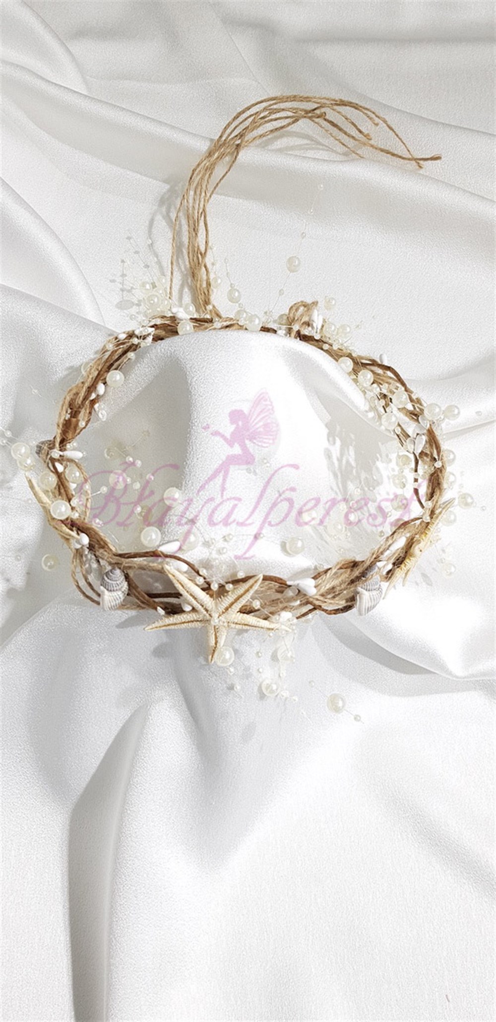 Cream Sea Star Straw Crown