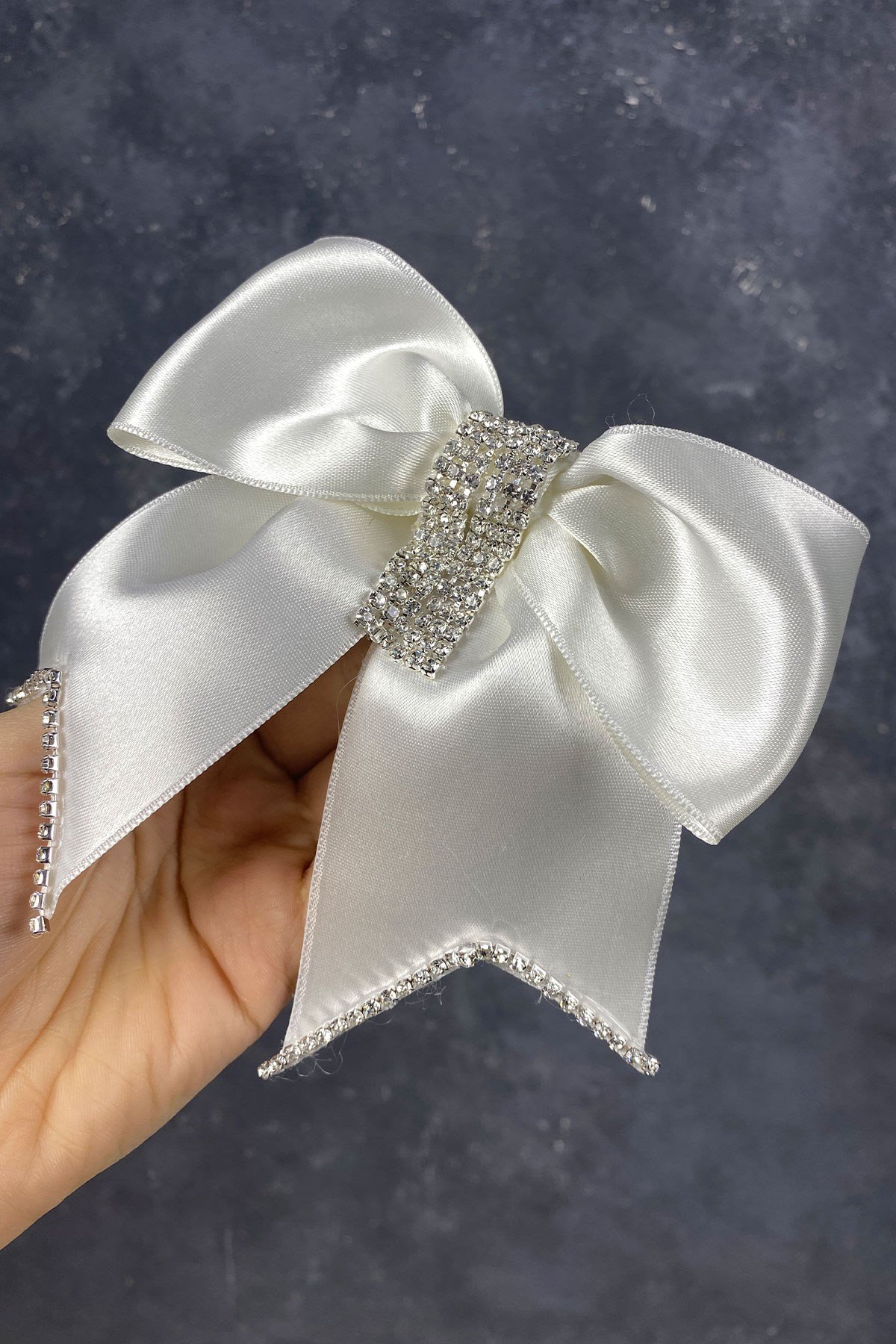 Taşlı Fiyonklu Tasarım Gelin Nikah Saç Aksesuarı 