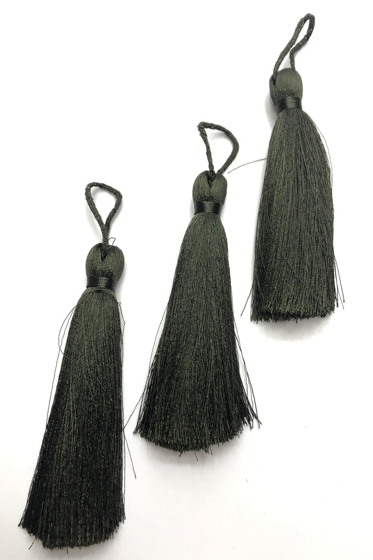 Dark Khaki Green Single Tassel 10 cm 1 piece