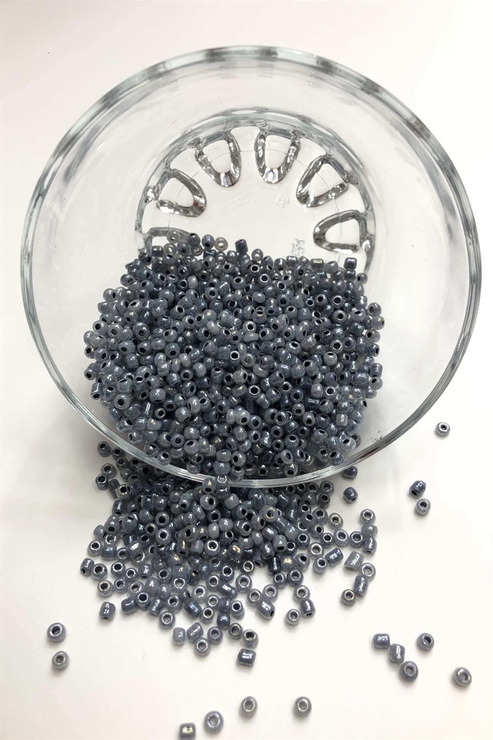 toptan-gri-kum-boncuk-orta-boy-3-mm-50-f1-fbd.jpg