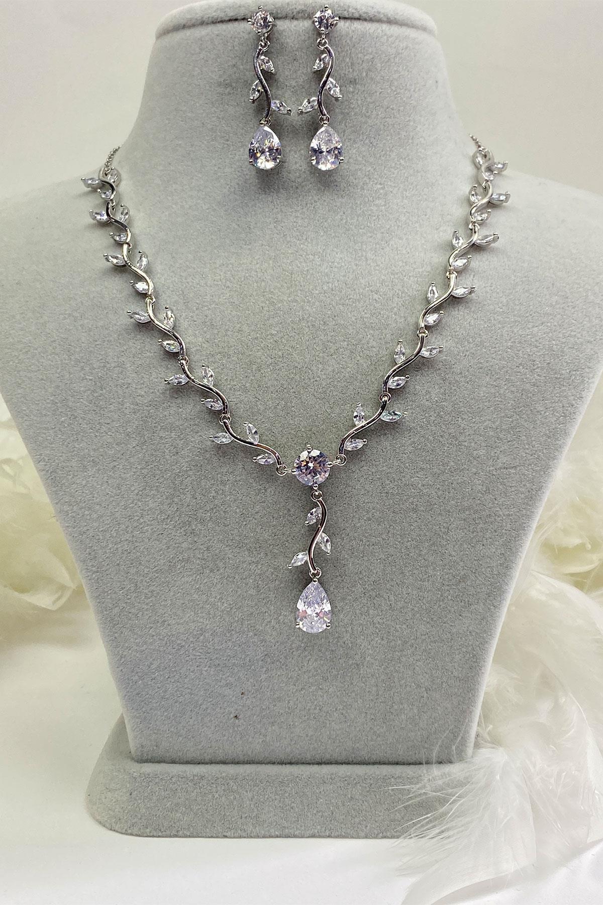 Wholesale Silver Color Zircon Shiny Stone Lena Necklace Earring Set