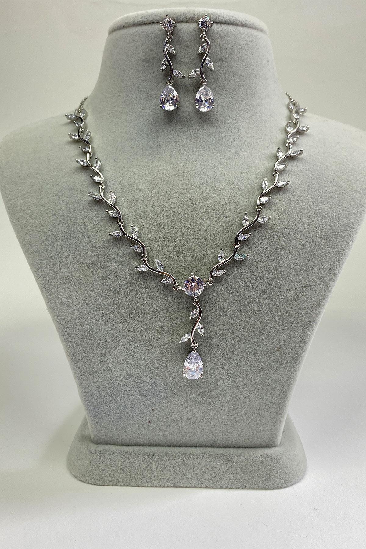 Wholesale Silver Color Zircon Shiny Stone Lena Necklace Earring Set