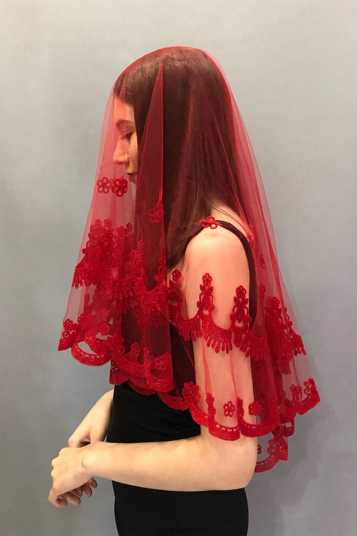 Toptan Kırmızı Çiçek Motifli Gelin Yüz Örtüsü