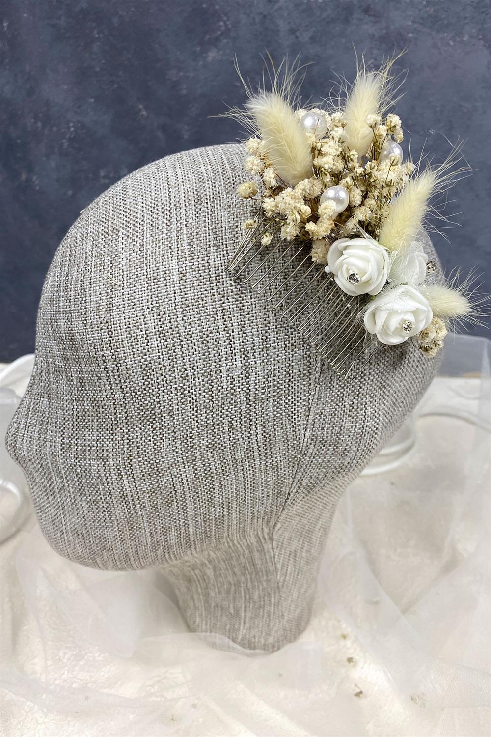 Wholesale Design Stoned Flower Comb Hair Clip