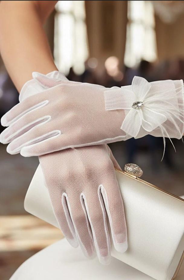 Tulle Bridal Gloves - Wedding Gloves with Tulle Bow and Marquise Stone Details