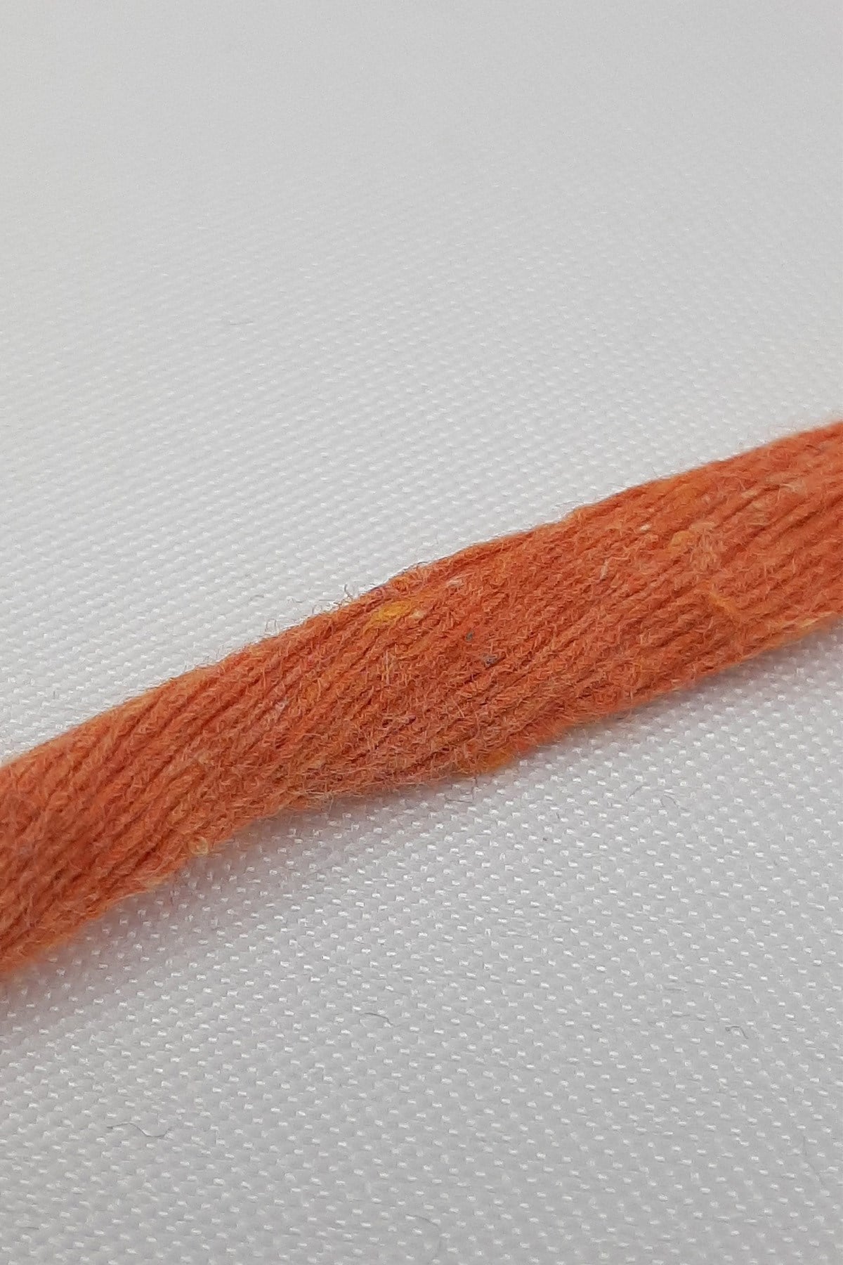 Orange Twisted Scanning Floss