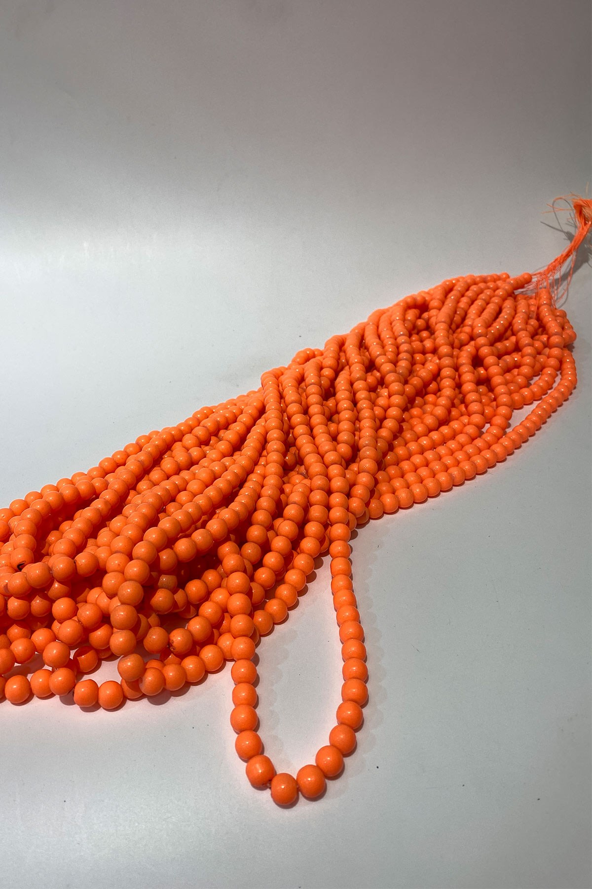 Turuncu Desenli Dizi Cam Boncuk 8 mm