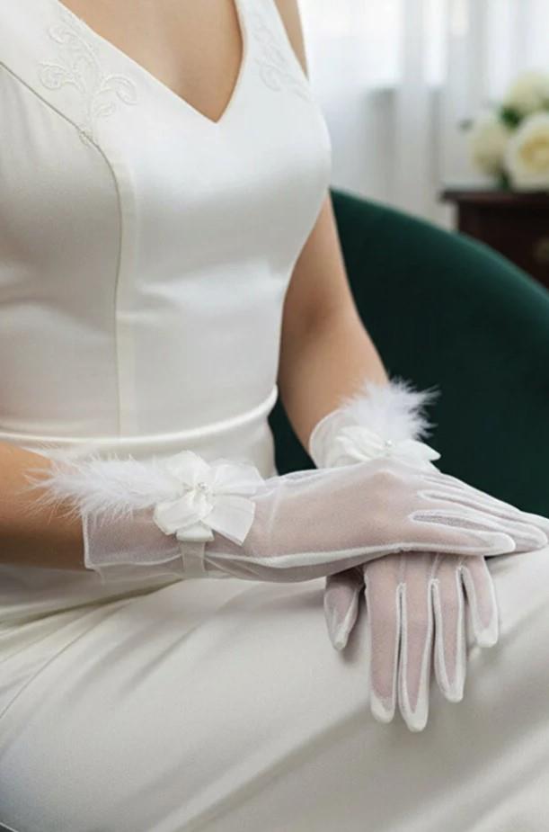 Tüylü Şeffaf İncili Fiyonk Süslemeli Modern Nikah ve Düğün Gelin Eldiveni
