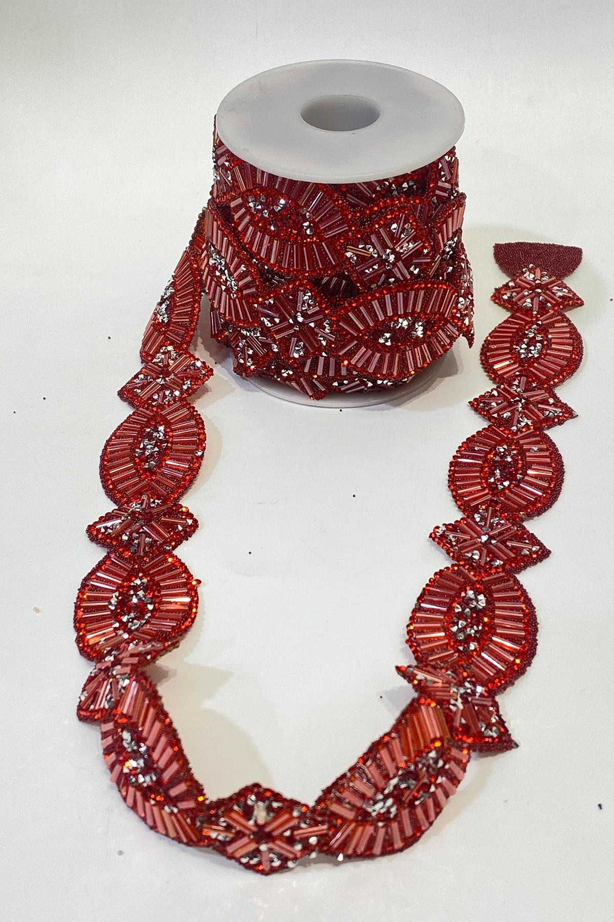 Ütüyle Yapışan Taşlı Oval Aksesuar Boncuklu Şerit