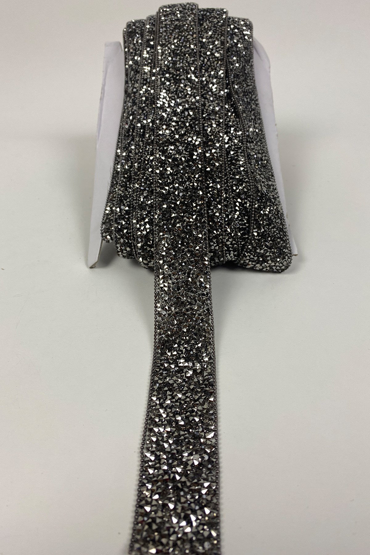 Iron-on Stone Chain Strip Applique