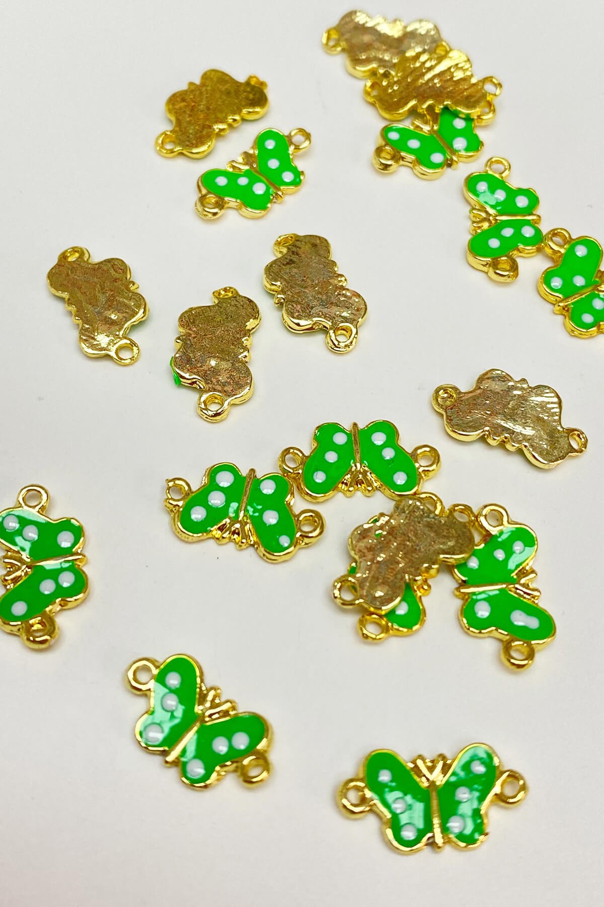 Green Double Sided Butterfly Model Bracelet Tip 1 Piece