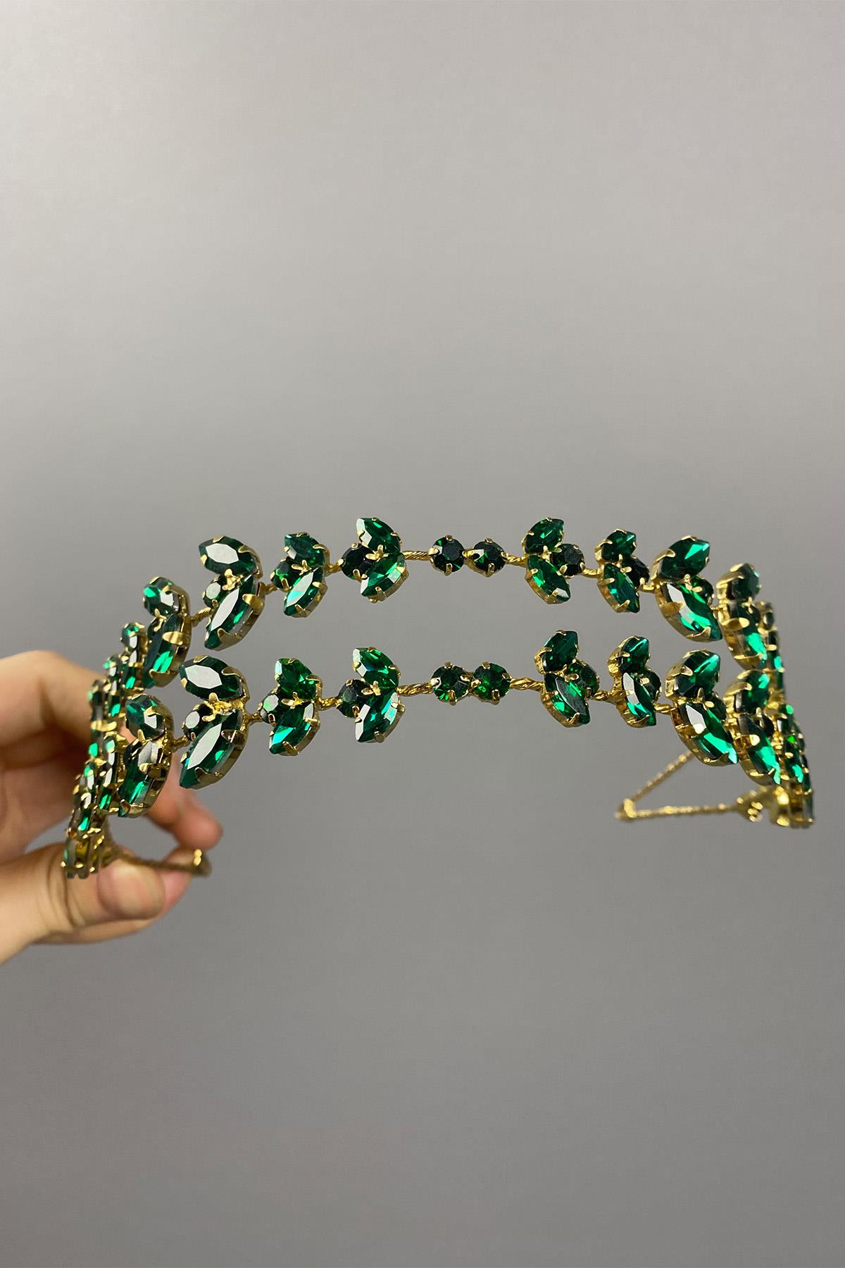 Alpha Double Row Bridal Henna Crown with Green Gold Background