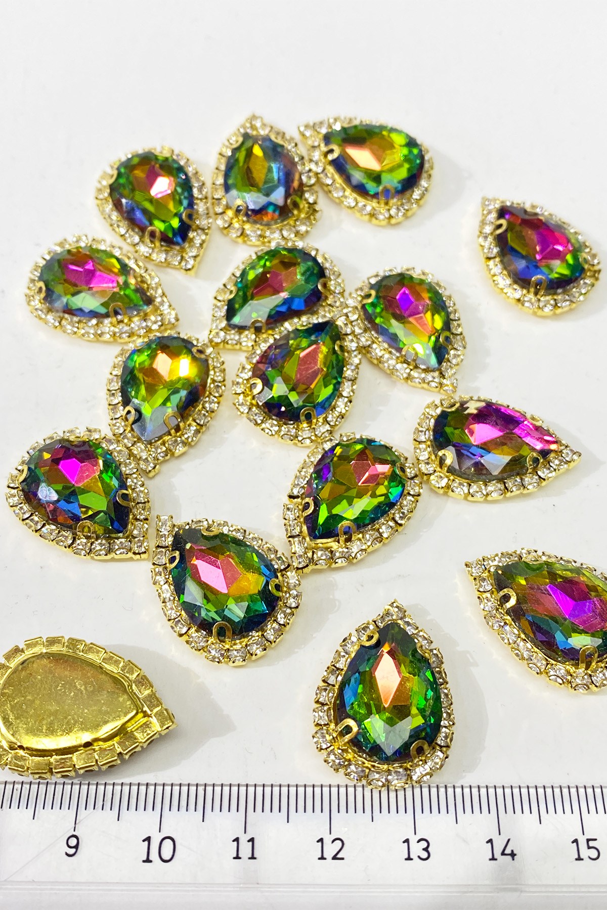 Green Janjan Gold Cased Drop Stud Stone 5 pcs