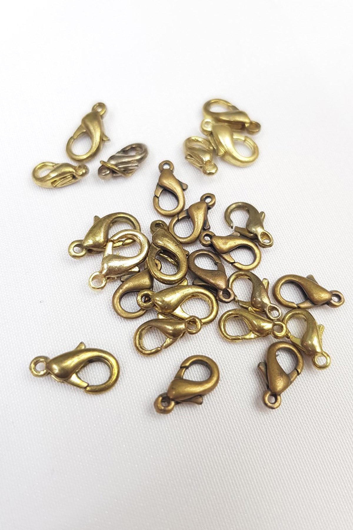 Green Parrot Necklace and Bracelet Clip