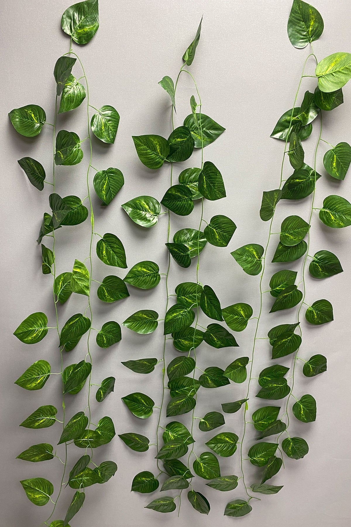 Green Artificial Real Looking Ivy 5 Pcs