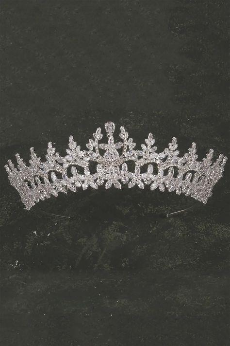 Zircon Bridal Tiara: The Perfect Complement to Your Elegant Wedding Dress