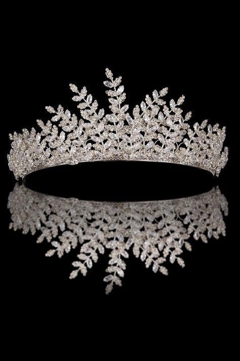 Zircon Stone Bridal Tiara of Eternal Elegance, Special Design for Women