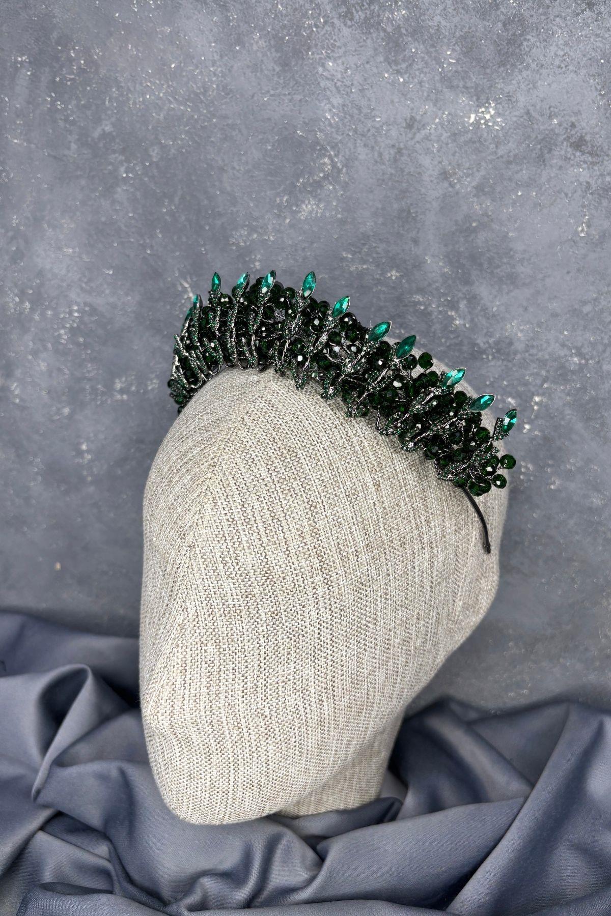 Emerald Green Crystal Bead Embellished Buglem Bridal Tiara