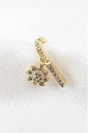  Gold Çiçekli Taş Detaylı Kıkırdak Küpe