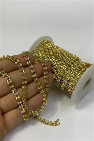 صفان متفرقة من حجر بيوغلو