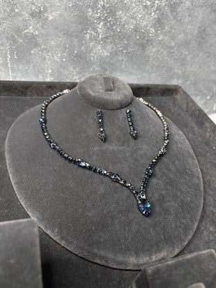 Saks Mavi Lüks Taşlı Kolye Küpe Set